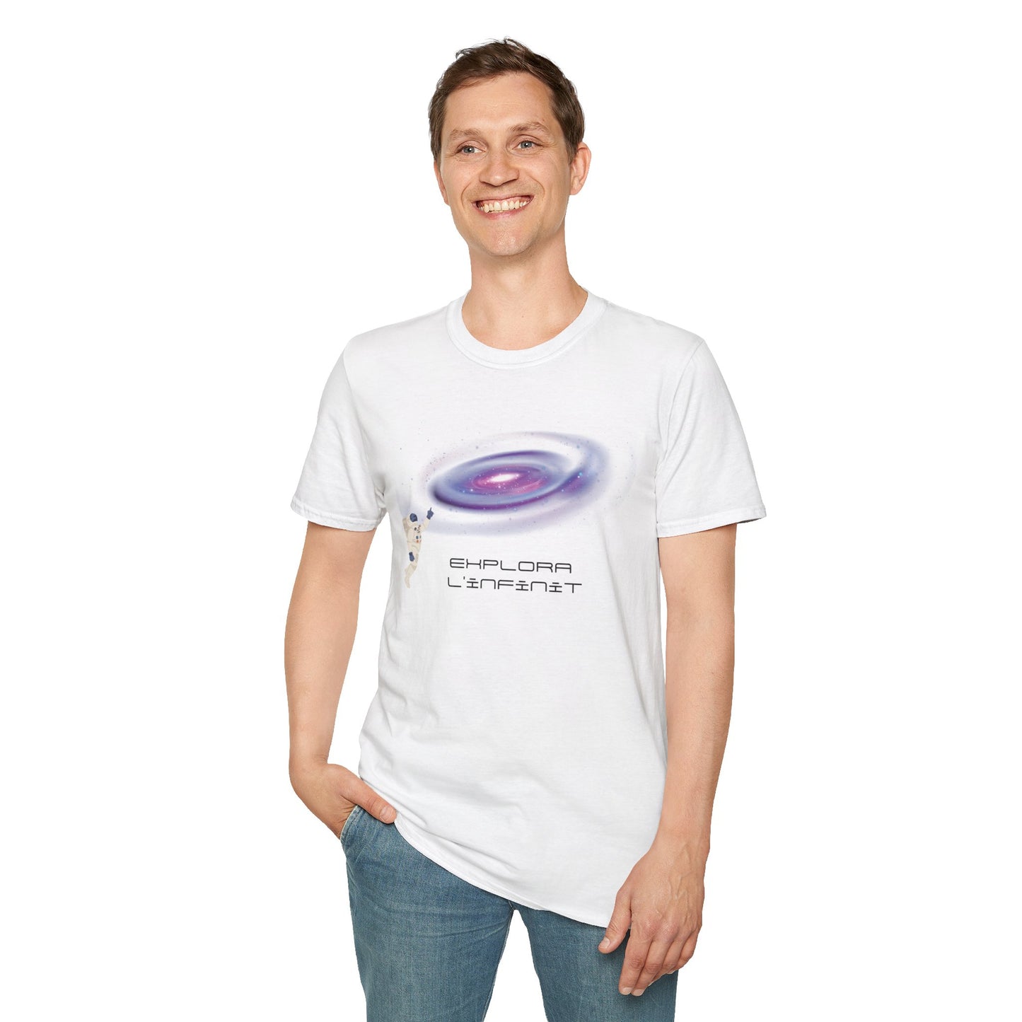 Unisex short-sleeved t-shirt, with a phrase in Catalan about the solar system.